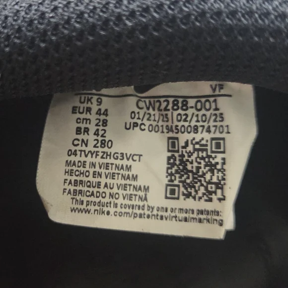 Nike Air Force 1s Black Men's Sneakers - Picture 7 of 11